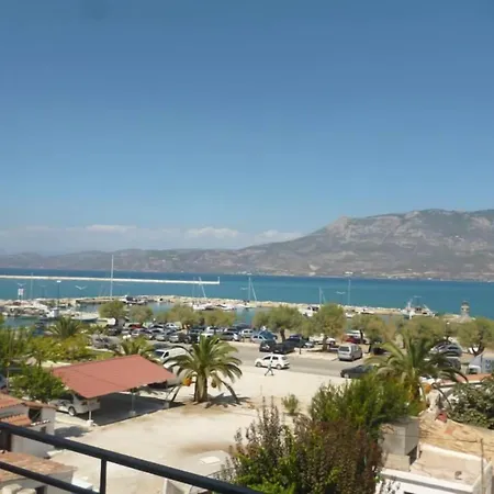 Korinthos 2* Corinth